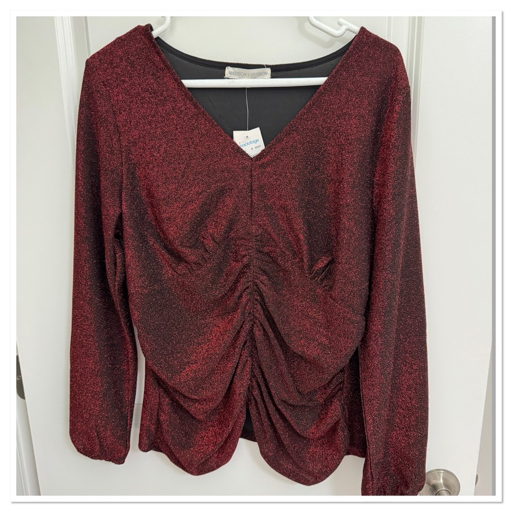 Madison & Hudson Holiday Top Elegant Red Glitter V-Neck Top